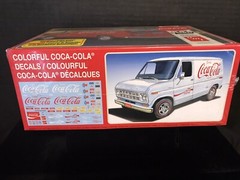 AMT 1173M/12 COCA COLA ‘77 FORD DELIVERY VAN MODEL KIT-NIB-1/25 SCALE