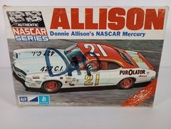 Mercury Cyclone #21 Donnie Allison MPC 1:25 Model Kit # 1-1704 Sealed Parts Bags
