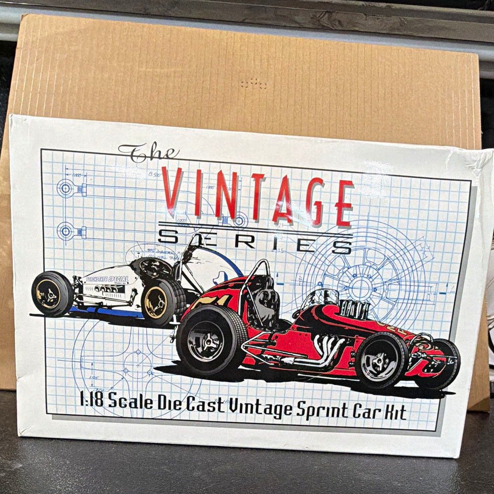 GMP Vintage Series 1:18 Diecast Sprint Car Model Kit Unassembled MPN 7721
