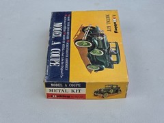 HUBLEY Ford Model A Coupe Metal NEW Model Kit 1/20 #4861 1960s NOS