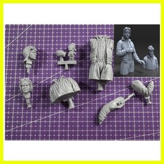 1:16 Resin Model Assembly Kit, GK， Half Body Portrait of Resin Tank Member, U…