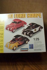 LINDBERG ’40 Ford Coupe Model Kit #72159 1/25 Scale