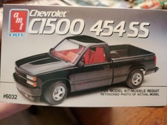 AMT Chevrolet C1500 454 SS 1/25 Model Kit, New Open Box Bags Sealed