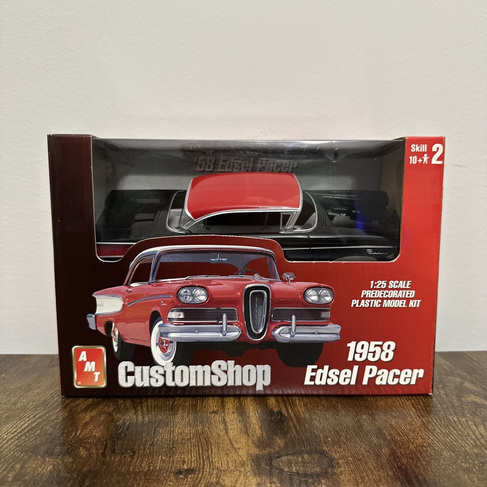 AMT Custom Shop Ertl Collectibles 1958 Ford Edsel Pacer Plastic Model Kit #30245