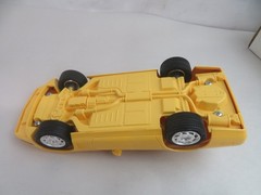 AMT ERTL 1992 Corvette Convertible ZR1 Yellow 6575