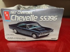 VINTAGE MODEL KIT -AMT 1990 # 6052 1967 CHEVELLE SS 396 OPEN. SEALED PARTS