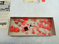 Revell 1956 Model Kit White Fruehauf Mobil Pegasus Gas Truck H-1402:169 U.S.A.