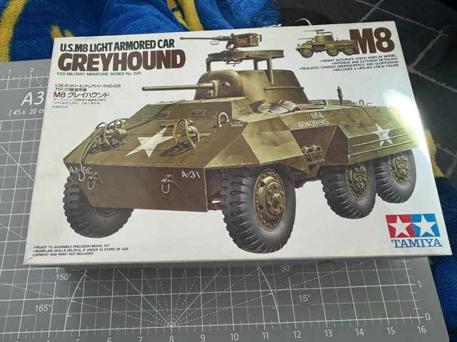 Tamiya 1/35 Scale U.S. M8 Light Armoured Car Greyhound Model Kit #35338 Plz Read