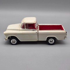 1955 Chevrolet Cameo 1/25 Built Model Truck Parts Display Diorama Collector