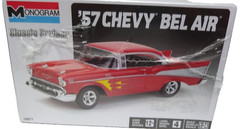 Monogram 1957 Chevy Bel Air Model Kit 1:24 2 Door Hardtop Classic Cruiser 10871