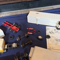 AMT Semi Trucks – Trailers 1/43 Model Kit Lot Tone of Pieces