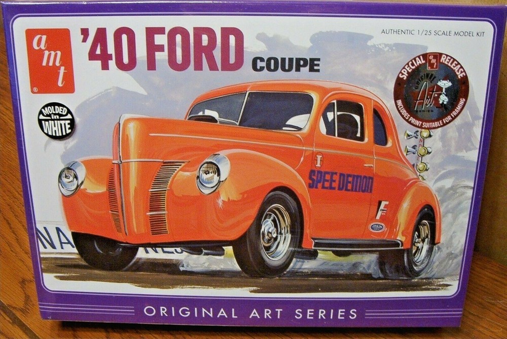 AMT ’40 FORD COUPE 1/25 SCALE MODEL KIT #730 Molded in White Build 1 of 3 ways