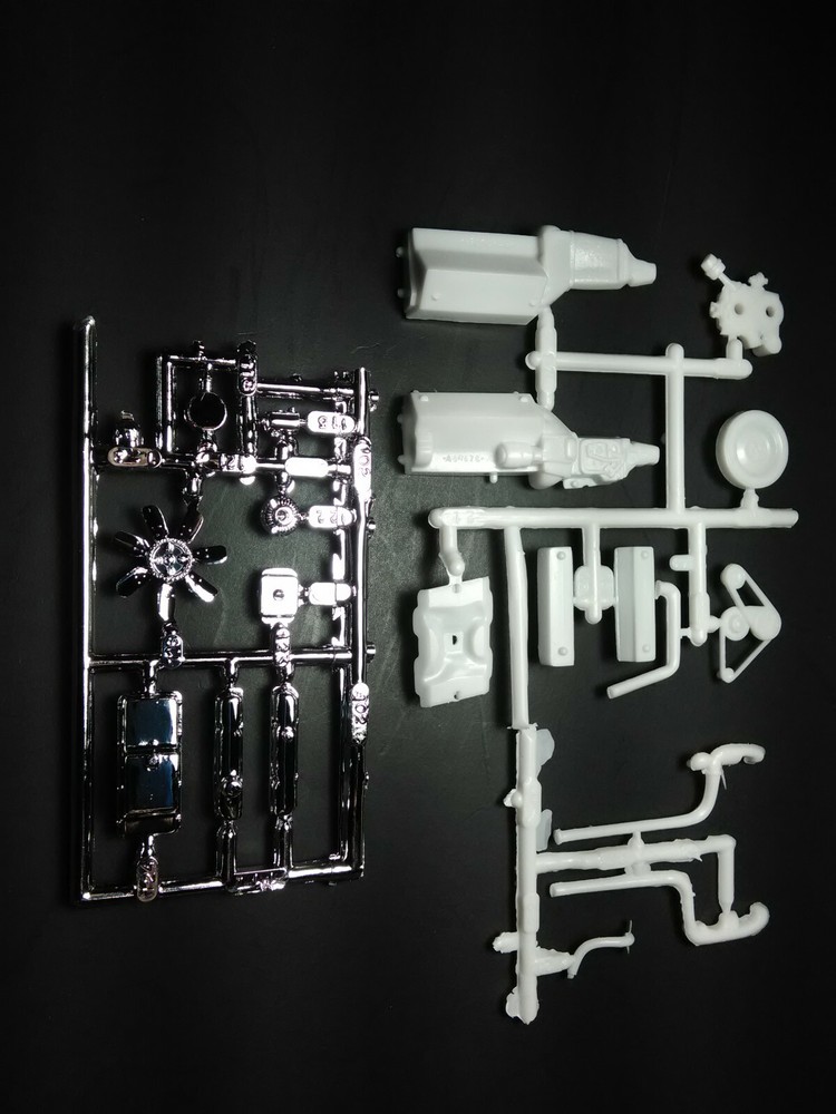 1978 Dodge Monaco 1/25 440 magnum engine motor model part Roscos cop car police