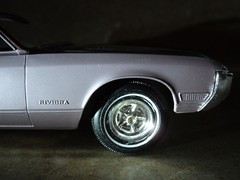 AMT 1969 Buick Riviera Vintage Promo Model 1/25