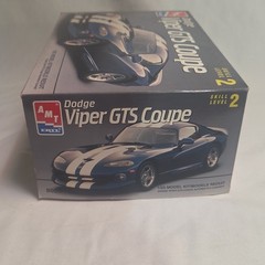 AMT ERTL Dodge Viper GTS Coupe Model Car Kit 1/25 #8055 Full Set