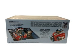 AMT ’63 Split Window Corvette Sting Ray 1:25 Model Kit #861 SEALED Retro Deluxe