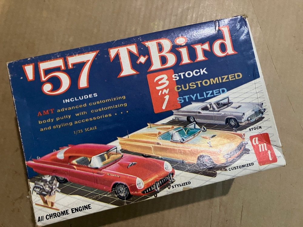 vintage 1962 issue AMT T2257 1957 Ford Thunderbird 57 T-Bird parts