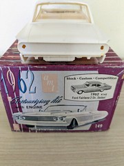 **RARE! *ORIGINAL VINTAGE AMT 1962 FORD FAIRLANE HT KIT **COMPLETE **SUPER NICE!