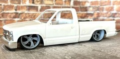 1/24 Scale: 24-Inch “Vista” Wheels And Tires; Resin;1/25