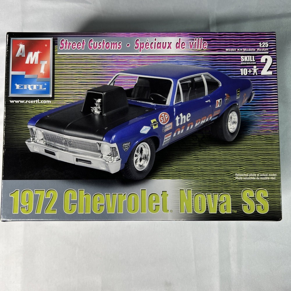 AMT 1972 Chevrolet Nova SS Model Kit Street Customs Chevy NEW Open Box