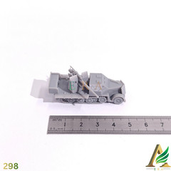 1/144 German Sd.Kfz. 7/1 Flak 38 Half-Track Unpainted Resin Model Kit WWII