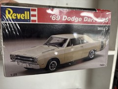 1995 Revell 7603 1/25 Scale ’69 Dodge Dart GTS Model Kit Skill 2