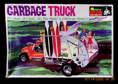 Monogram Tom Daniel’s Garbage Truck Vintage 1968 1/24 Model Kit