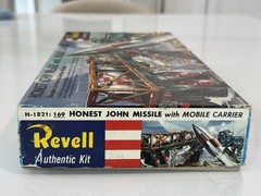 Revell H-1821:169 Honest John Missile with Mobile Carrier Box Scale