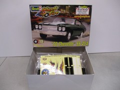 Revell Wheels of Fire 1970 Chevelle SS 454 1/25