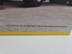 HELLER Volvo F12-20, 91702with Trailer & Container Load 1:32 Scale Plastic NIB