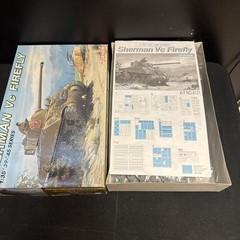 Dragon 1/35 Scale Sherman Vc Firefly Tank Model Kit #6121