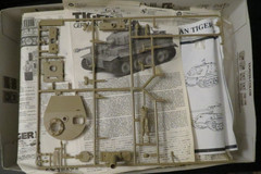 TAMIYA German Tiger I Tank 1/35 Model Kit Mid Production PARTIALLY BUILT READ