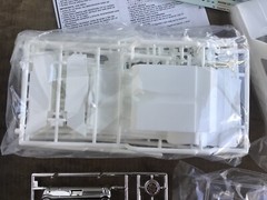 Lindberg #72156 Color Me Gone 1964 Dodge 330 SS 1/25 Model Kit MIOB