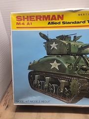 Sherman M4 A1 Allied Standard Tank. Italeri 1:35 Model Kit /0426-ys5