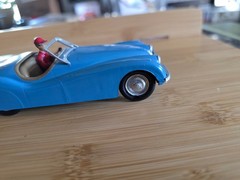 Vtg. Built 1/32 Gowland & Gowland 1953 Jaguar XK120 Sports Car Model Kit Blue
