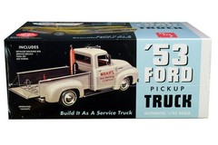 Skill 2 Model Kit 1953 Ford Pickup Truck “Trophy Series” 3 in 1 Kit 1/25 Scale
