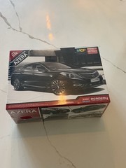 🚦😎Academy Hyundai Azera Sport Sedan 1:24 Scale Plastic Model Kit 15121 🔥😎🚦