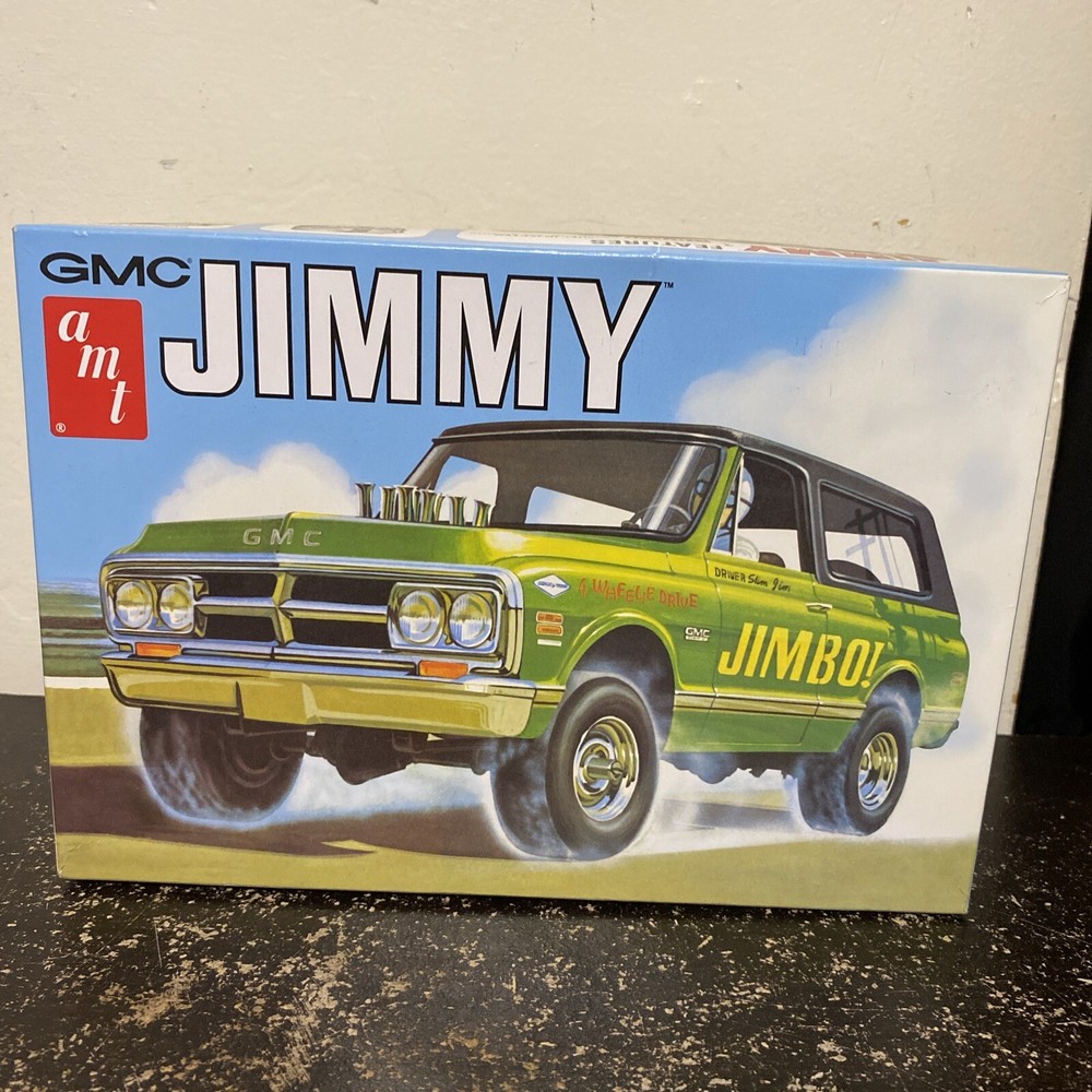 AMT 1/25 1972 GMC Jimmy AMT1219 Plastics Car/Truck NEW Open Box Complete