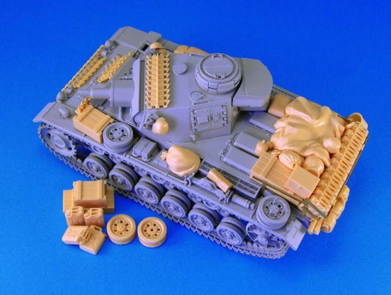 1/35 Scale DieCast Resin Model Assembled Kit German Pz.Kpfw.III Tank Stowage Set