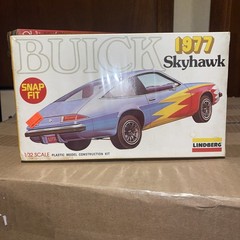 Vintage Lindberg 1/32 Snap Fit 1977 Buick Skyhawk Sealed Kit 376