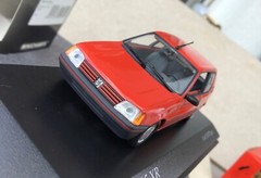 1/43 MINICHAMPS MIN 400112370 Peugeot 205 Xr 1988 , red, mint,++ !