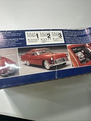 Monogram 2289 1:24 Scale 1956 Thunderbird T-Bird Plastic Model Kit Sealed
