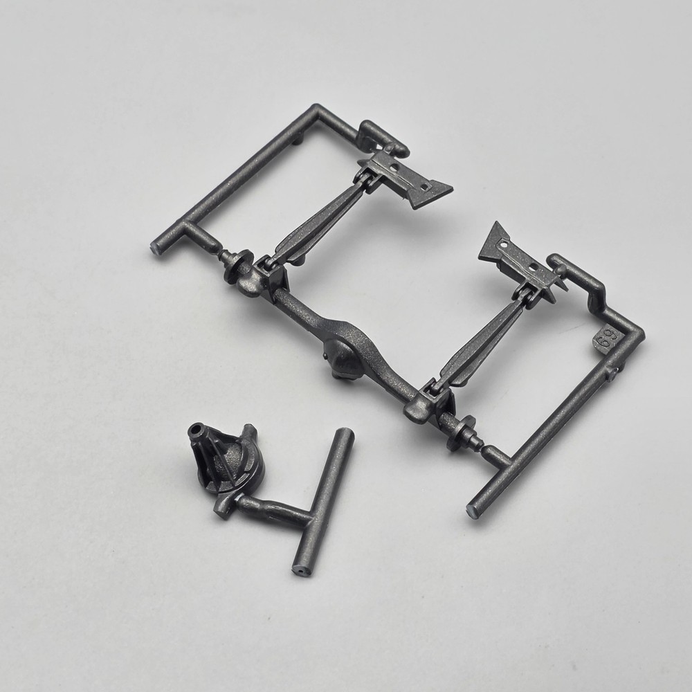 Monogram 1/25 1959 59 Cadillac Eldorado Parts Kitbash Rear End Axle Suspension