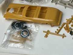 Renwall 1/25th Scale 1966 Duesenberg Model Kit with Box