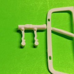 1972 GMC Jimmy Blazer 4×4 1/25 AMT Hatch Glass Tail Gate Hinges Model Truck Part