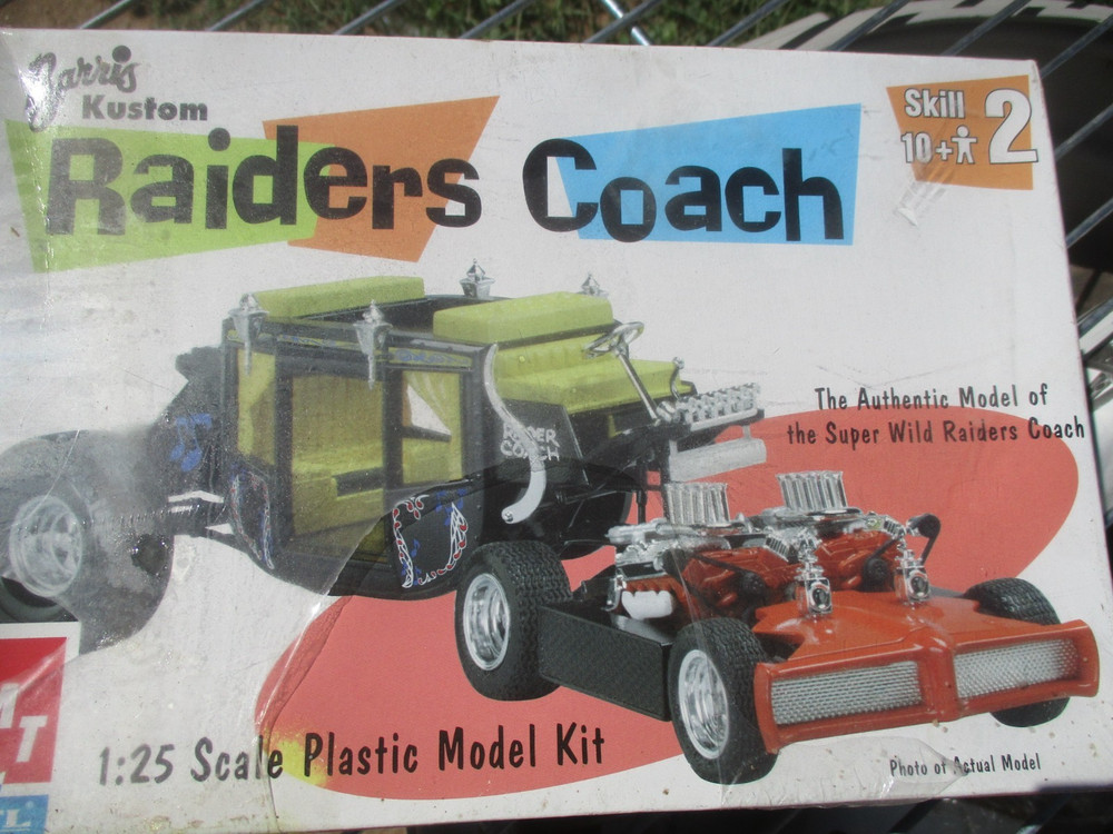 🔥AMT 30261 Barris Raiders Coach CUSTOM SHOW CAR 1/25 WRAPPED 2000 Issue GTO