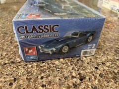 AMT CLASSIC 1963 SHELBY COBRA 289 FACTORY SEALED INSIDE KIT!! CIRCA 2006! VMCP!