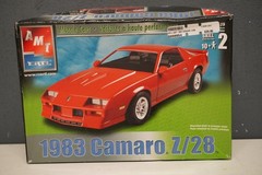 AMT/ERTL 1/25 1983 Camaro Z-28