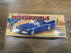 Batmobile Model Kit 1960’s DC Comics Batman w/ Robin Figures – Polar Lights