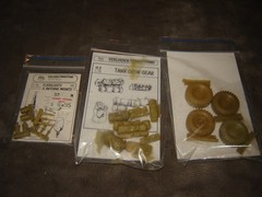 Verlinden Productions Resin Accessories for 1/35 scale Kits Hummer Wheels Tank